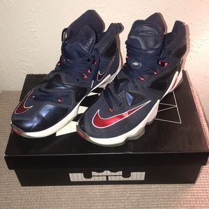 Nike Lebron XIII